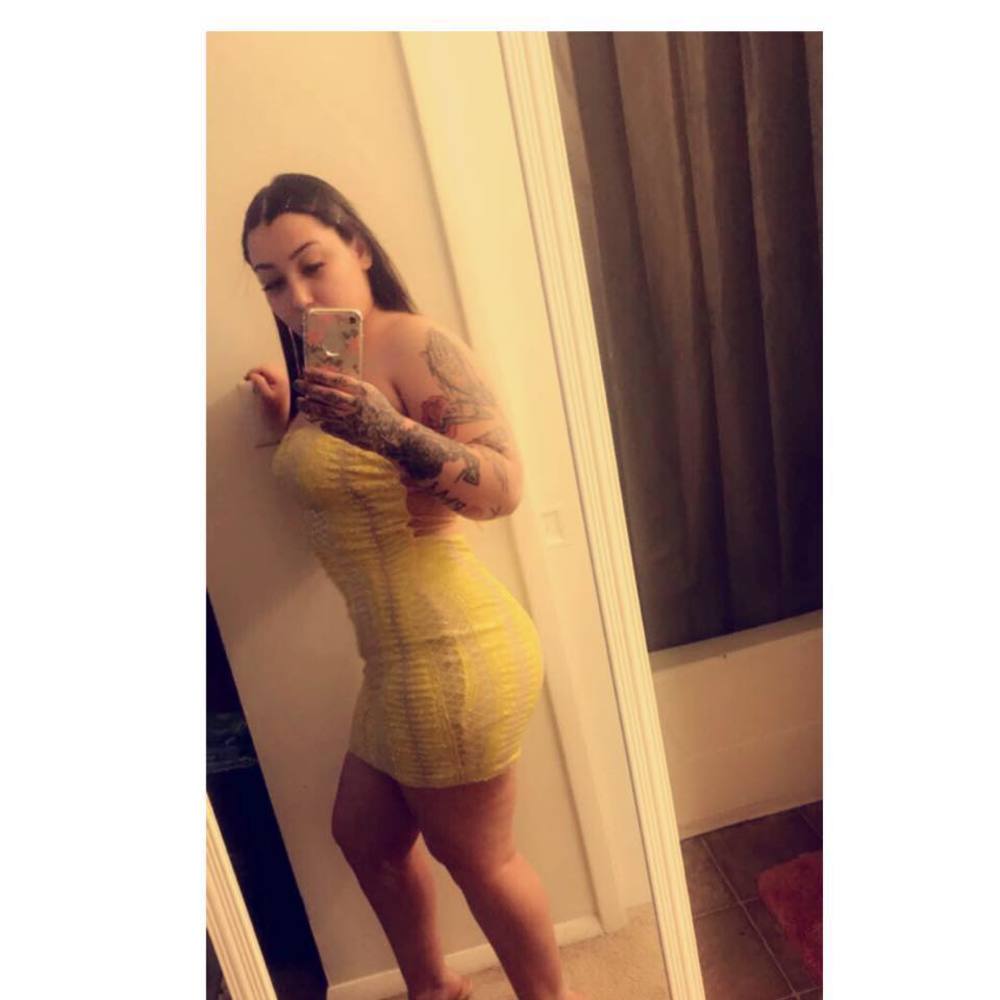 Meet your Posher, Nicole